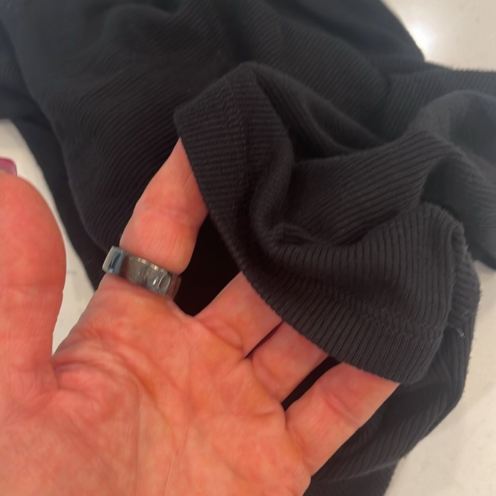 Carbon 38 Ribbed Tee - Picture 4 of 4